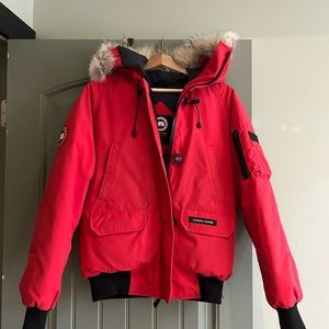 Chilliwack bomber heritage parka women’s medium.